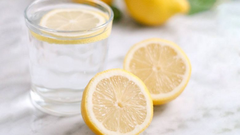 Uji me limon dhe ndikimi i tij në fshikëzën urinare