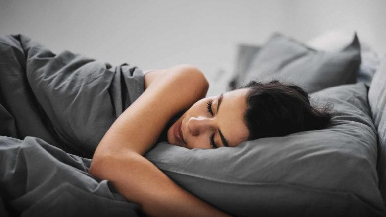 Pse temperatura e dhomës është e rëndësishme për gjumin