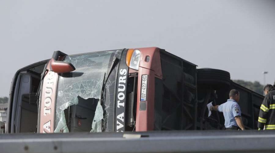 Shoferi i autobusit të aksidentuar në Kroaci kishte thënë se diçka e shqetësoi në rrugë