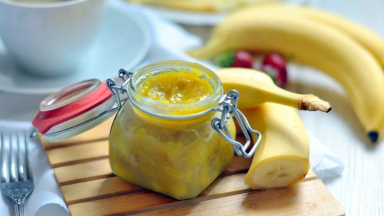 Banane në kavanoz? Kjo është receta për reçelin më të mirë që keni provuar ndonjëherë!