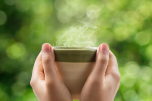 Dy filxhanë çaj në ditë mund të reduktojnë stresin dhe t’ju ndihmojnë të flini më mirë