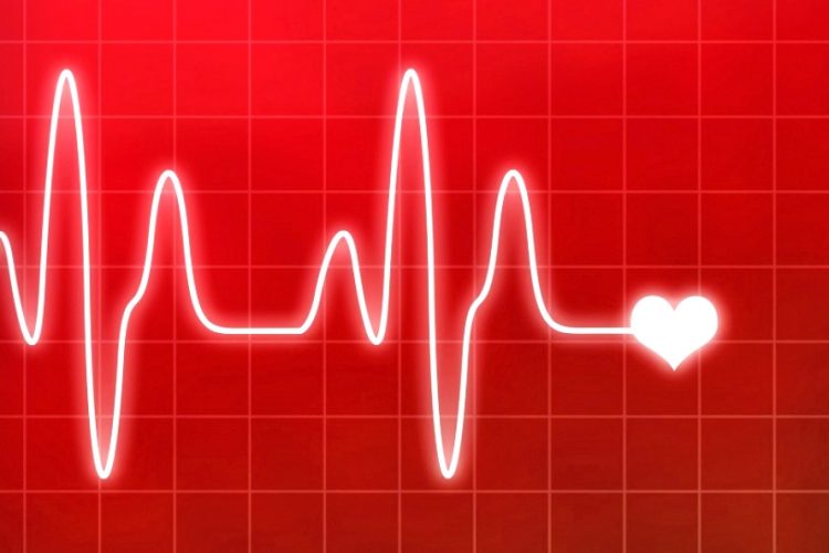 Cilat janë shkaqet e rrahjeve të shpeshta të zemrës?