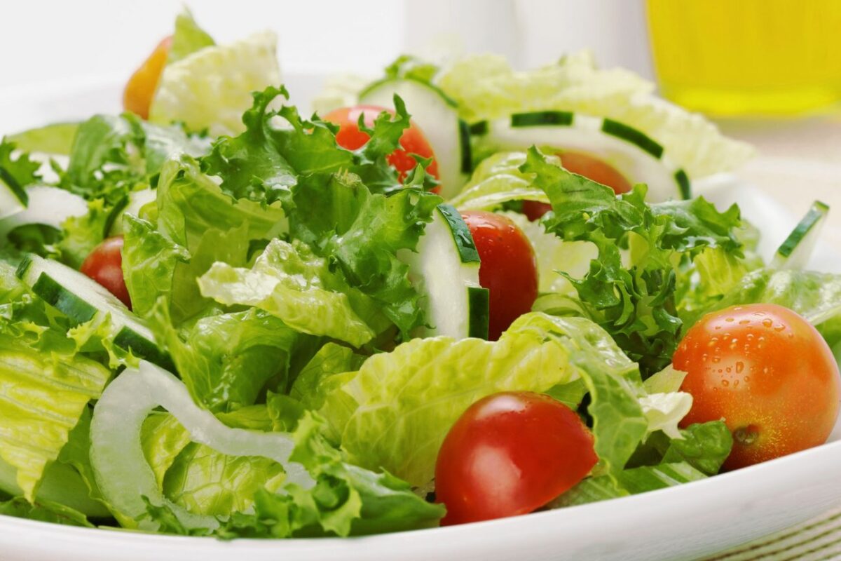 Tri llojet e sallatave që rekomandohen për personat me diabet