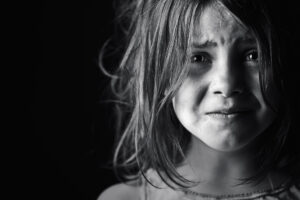 11 simptomat që tregojnë se fëmija juaj është në depresion