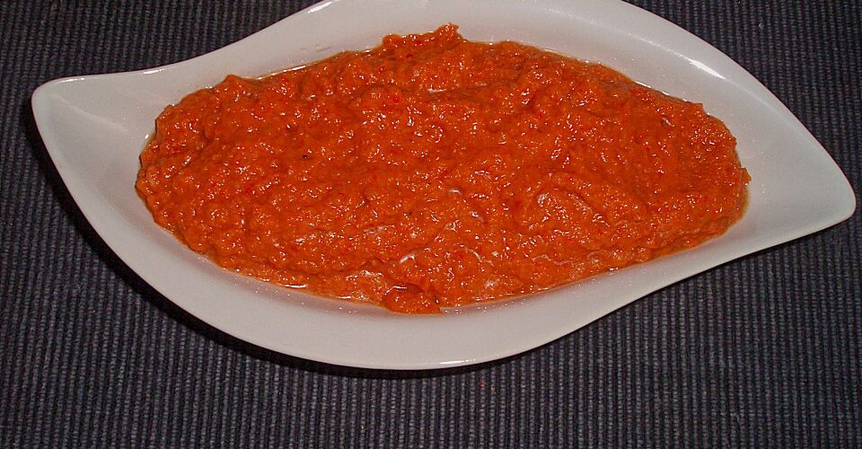 Receta për ajvar me speca dhe patëllxhan