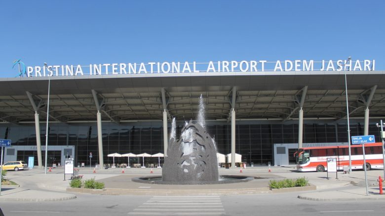 Alarm për bombë, mbyllet përkohësisht Aeroporti ndërkombëtar “Adem Jashari”