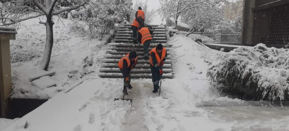 Bora në Prishtinë, Rama: Janë mobilizuar të gjitha ekipet për pastrimin e rrugëve