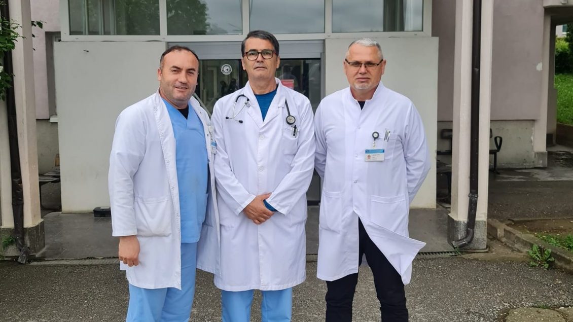 Mjekët e Emergjencës së Gjilanit kthejnë në jetë pacientin që kishte pësuar vdekje klinike