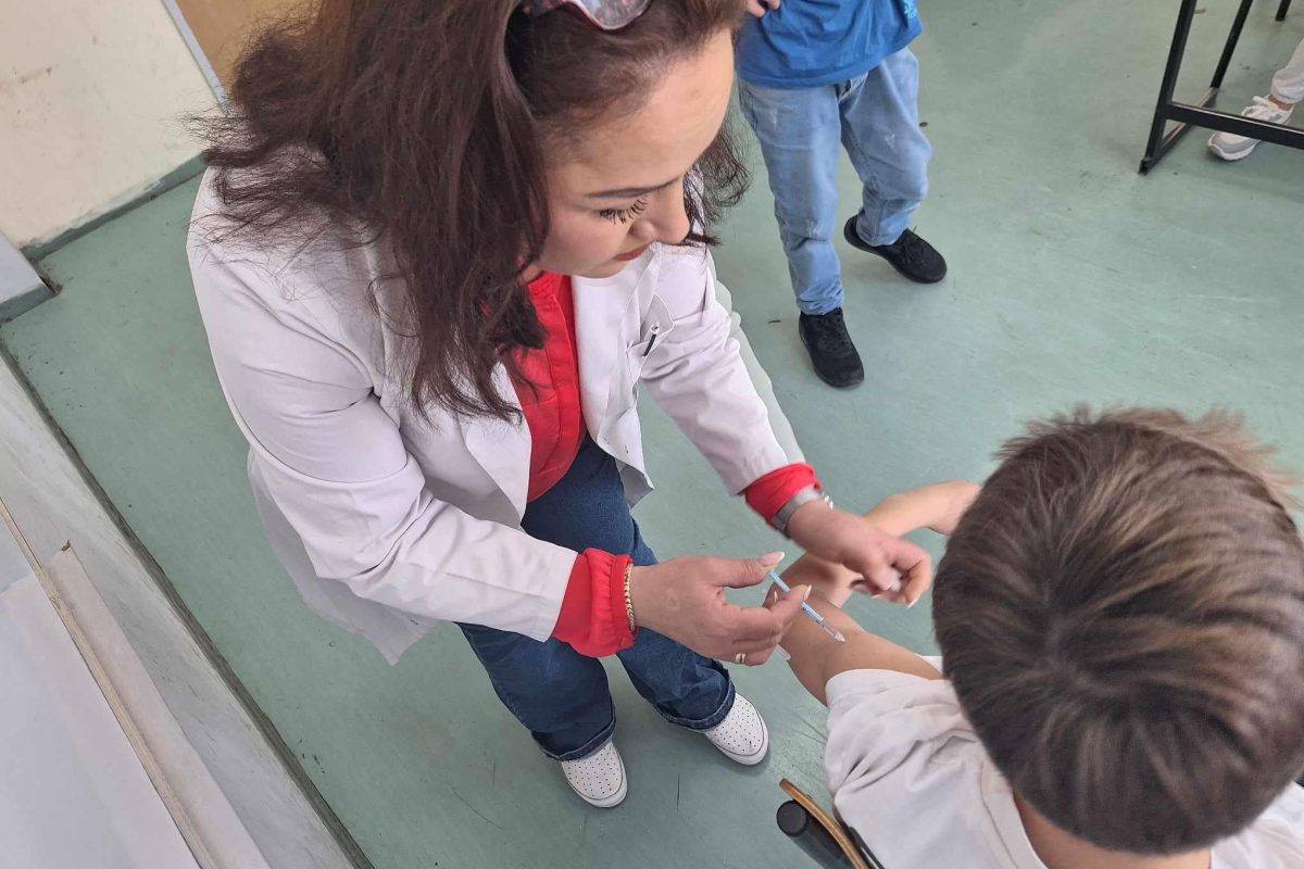 Ka filluar vaksinimi kundër HPV në shkollën fillore ‘Ismet Rraci’ në Komunën e Klinës