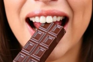 Për ju që e doni çokollatën – 2 arsye pse duhet ta hani më shpesh
