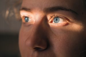 Si të kujdesemi për sytë? – Ja ushqimet që duhet të hamë