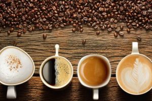 3 arsye pse kafeja mund t’ju bëjë të ndjeni të përziera