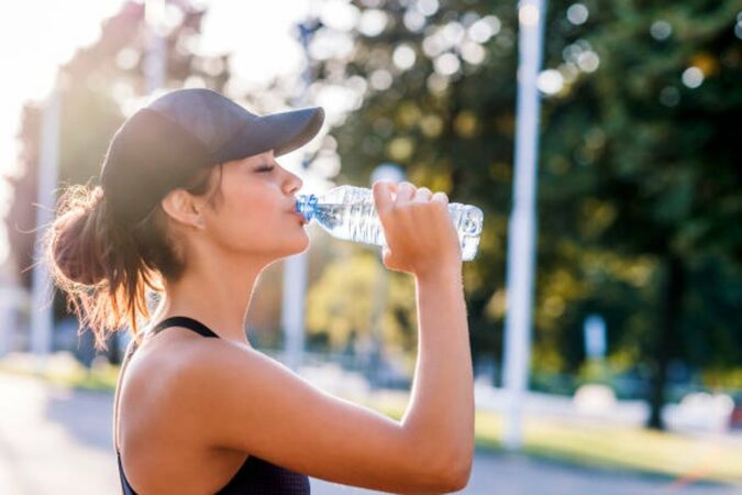 Rezultate shqetësuese: A mundet që shishet e ujit të rritin rrezikun e diabetit?