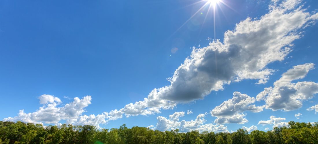 Moti sot me diell dhe vranësira të pakta, maksimalja 33 gradë Celsius