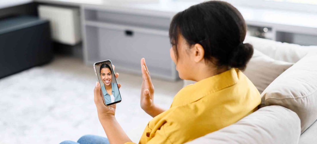 Terapia e depresionit përmes telefonatës mund të japë rezultate