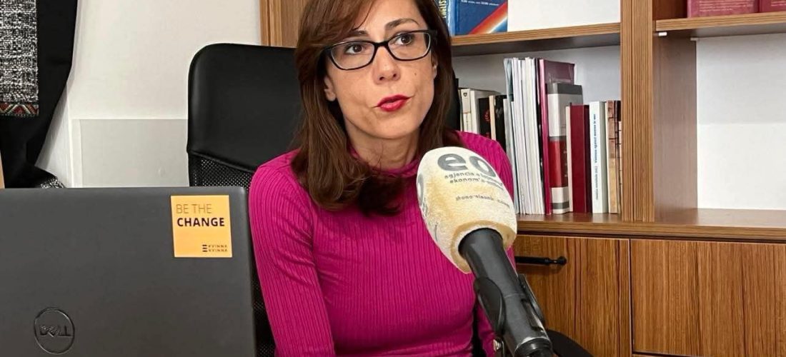 Dhuna ndaj grave për alarm, aktivistja Berisha: Dënimet e buta e mirëmbajnë dhunën, s’e luftojnë atë