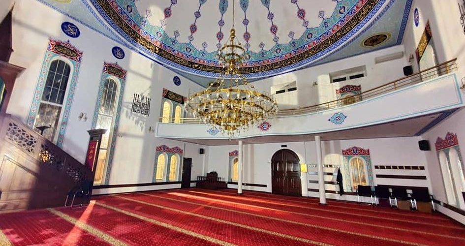 Në këtë orë falet nesër namazi i Fitër Bajramit