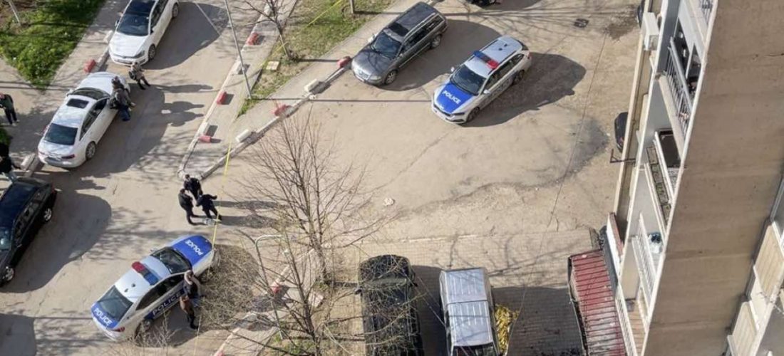 Vdekje e dyshimtë në Lakrishtë të Prishtinës, 26-vjeçarja ra nga kati i shtatë