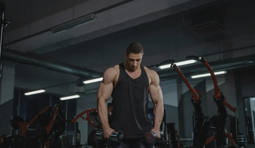 Sa kohë duhet për ta ndërtuar masën muskulore?