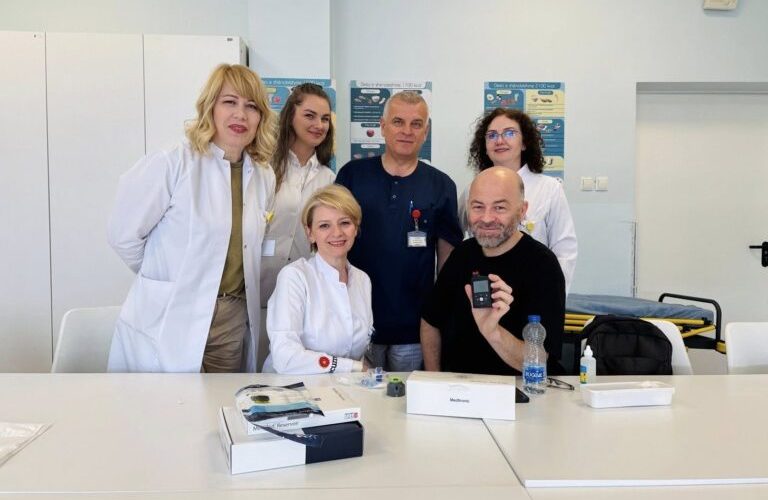 Në Klinikën e Endokrinologjisë tani ipet edhe shërbimi i trajtimit me pompa insulinike