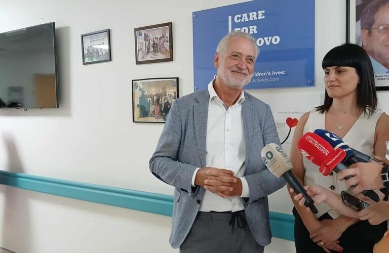 Rob Pieters nga Holanda në QKUK: Jam këtu për përmirësimin e kujdesit për fëmijët me kancer
