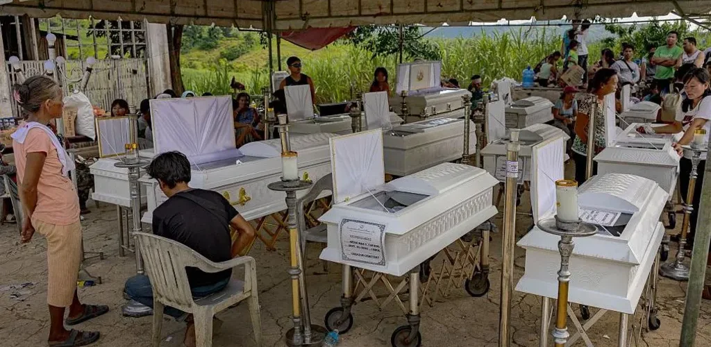 Tërmeti vdekjeprurës i lë filipinasit në qytete fantazmë duke luftuar për mbijetesë