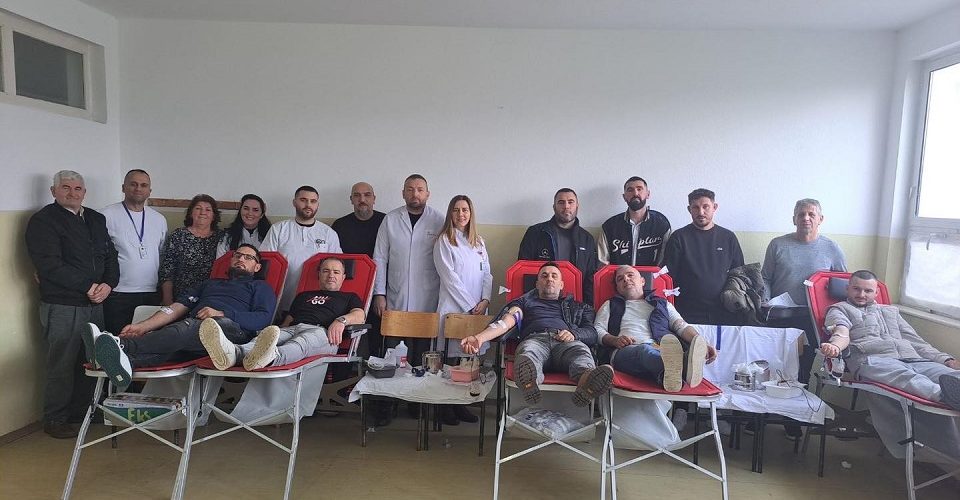 Fshati Denjë nis vitin me traditë 24-vjeçare të dhurimit të gjakut