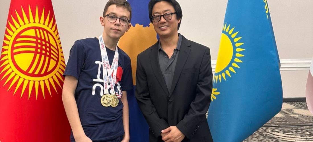 Rezultate të shkëlqyera në NEO Science Olympiad 2026 në Orlando, SHBA: Dy medalje ari për nxënësin Qazim Osaj