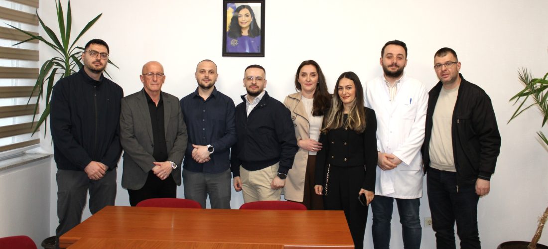 Gjashtë mjekë specialist i bashkohen Spitalit të Përgjithshëm në Pejë