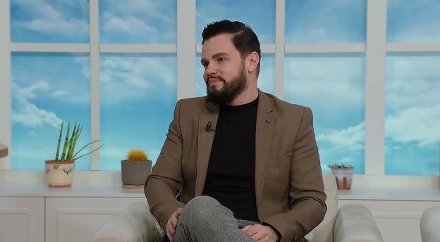 Çfarë duhet marr parasysh tek fëmijet me nevoja të veçanta për të miren e tyre dhe të klases? – Tregon Psikologu Visar Sadiku