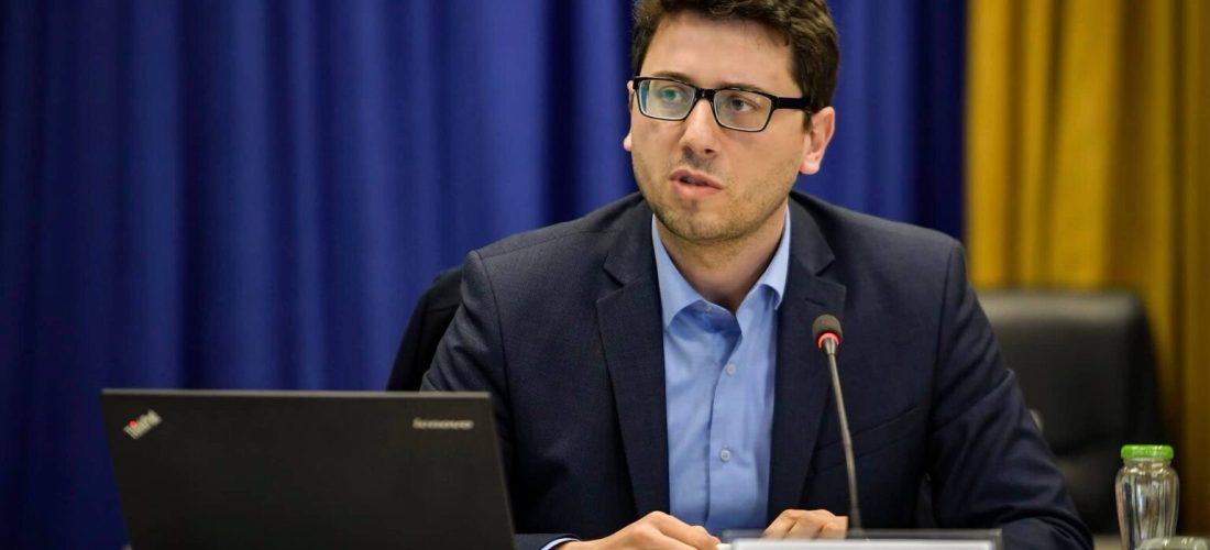 Murati tregon kur dalin pagat e 13-ta për lehonat