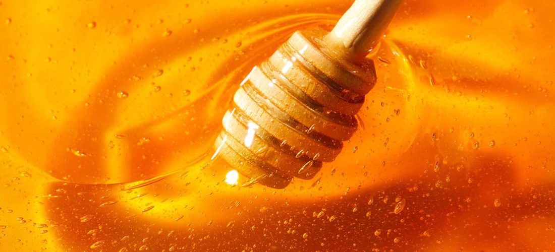 Mjalti më i mirë se antibiotiku për kollën akute