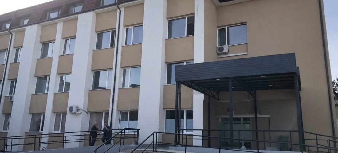 22 lindje dhe mbi 12 mijë analiza gjatë një jave në Spitalin e Gjakovës