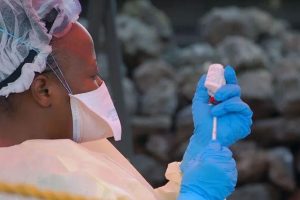 131 vdekje e 513 raste të dyshuara me Ebola në Republikën Demokratike të Kongos