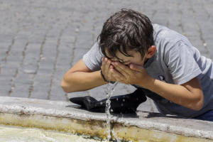 Shkon në 5 numri i viktimave nga vala e të nxehtit në Itali, temperaturat priten të kalojnë 40 gradë