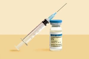 Studimi: Një dozë e vetme e vaksinës HPV mund të jetë e mjaftueshme për të luftuar kancerin e qafës së mitrës