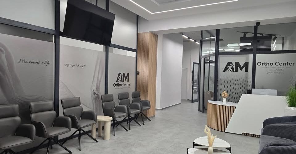 Dr. Agron Mahmuti nis një kapitull të ri profesional me AM Ortho Center në Prizren