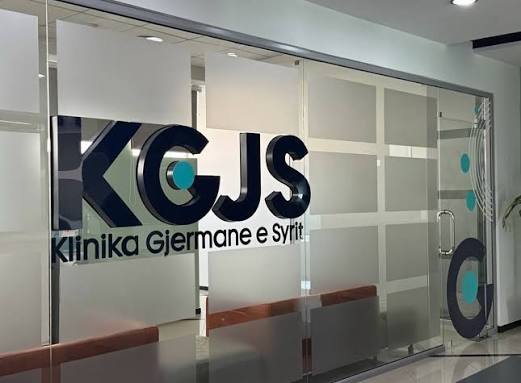 Mjekët e Klinikës Gjermane të Syrit tregojnë rëndësinë e kontrolleve të rregullta dhe kujdesit për shëndetin e syve