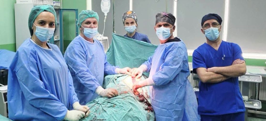 Në Spitalin e Mitrovicës u kryen mbi 1 mijë e 800 operacione për 6 muaj