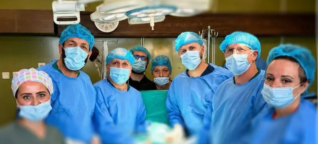Ndërhyrje e ndërlikuar në QKUK, 21-vjeçarja me tumor në mëlçi i nënshtrohet hemihepatektomisë