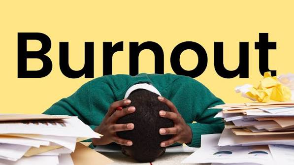 Burnout: Kur puna bëhet identitet