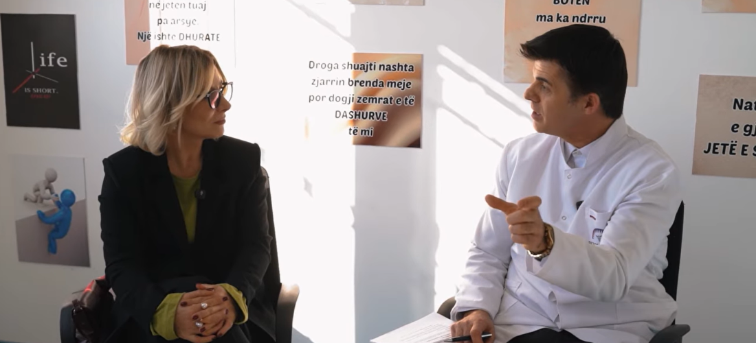 Cilat gabime nuk duhet t’i bëjnë familjarët ndaj një personi të varur nga substancat narkotike?