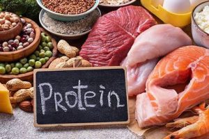 7 shenja që trupi nuk po merr mjaftueshëm proteina
