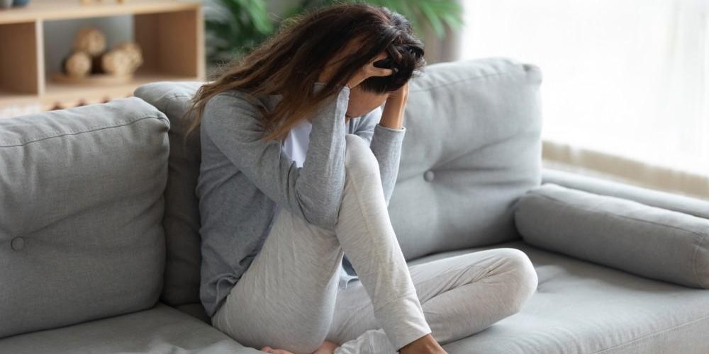 A mund të ndikojë stresi në ciklin menstrual?