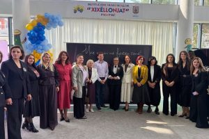 Kopshti “Xixëllonjat” shënon 80-vjetorin, tetë dekada histori dhe edukim të brezave