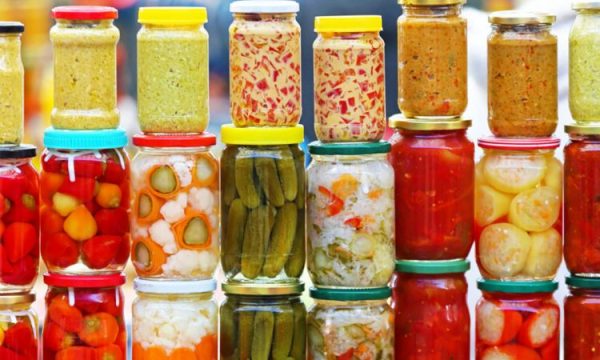 Turshitë e dimrit, shija që nuk mungonte në sofrat shqiptare